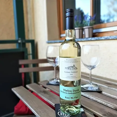 Modernes Mit Balkon Lejlighed *