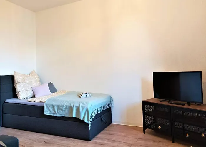 Modernes Mit Balkon * Магдебург